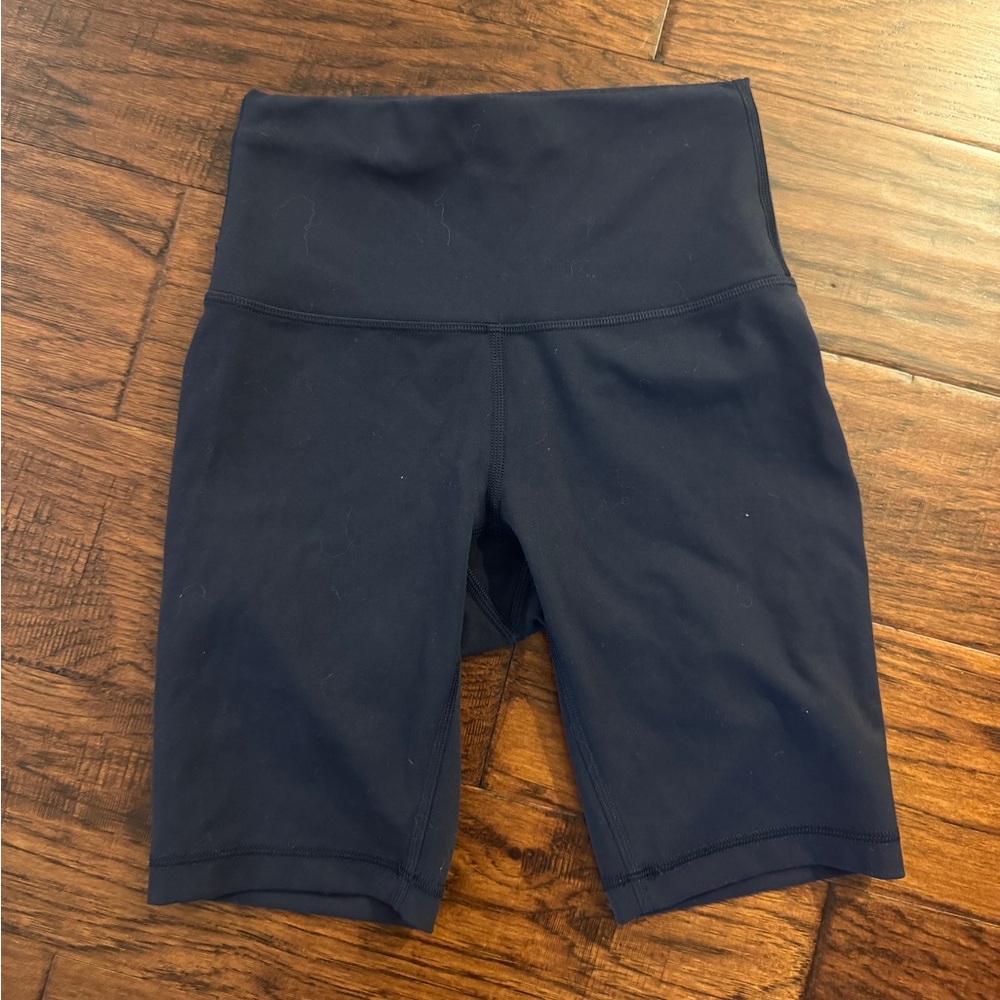 lululemon athletica Black Bike Shorts - Picture 2 of 3